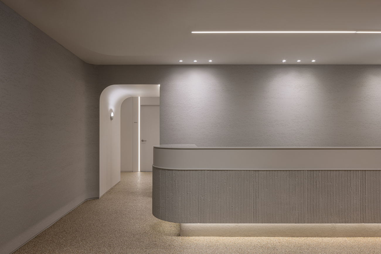 슬라이드이미지